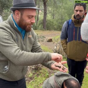 Kenan Ece Instagram - Mantar ve bitkilerin gizemli dünyasıyla çok tatlı ve bilgili insanlar sayesinde tanışarak, harika bir yerde çok keyifli bir haftasonu geçirdim🍄🌿🍃❤️ çok teşekkürler @fungiturkey @nazimtanrikulu @deervalleyturkey