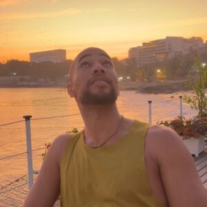 Actor Kendrick Sampson HD Instagram Photos and Wallpapers May 2024