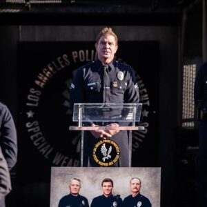 Kenny Johnson Instagram - The toughest moment ,,is having to say goodbye  to 20 squad !!! Dominique Luca , SWAT , 20 squad , and Black Betty  will live inside of me forever !!! No doubt !!!! I’m so grateful to you all of you loyal fans !! Truly remarkable !! @swatcbs @cbstv @sptv @sony @sonypictures @paramountplus @netflix