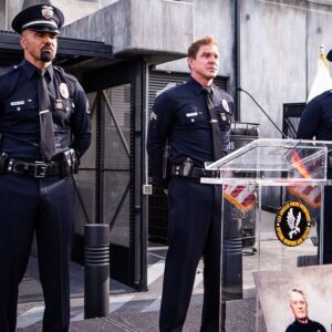 Kenny Johnson Instagram - The toughest moment ,,is having to say goodbye  to 20 squad !!! Dominique Luca , SWAT , 20 squad , and Black Betty  will live inside of me forever !!! No doubt !!!! I’m so grateful to you all of you loyal fans !! Truly remarkable !! @swatcbs @cbstv @sptv @sony @sonypictures @paramountplus @netflix