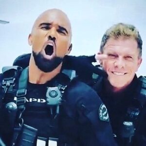 Kenny Johnson Instagram - For the fans : Time for our last dance !! After all we’ve been through !! It’s always  been my complete honor , and my pleasure !! I wanna thank everyone for all the love and support !! It’s purely all for you guys , and here we go for our last time together !! See you soon ❤️The fact that I’ve got to work with my daughter on 3 films , and here SWAT , is beyond a dream come true !! Thank you Jelli !  We get one more dance soon  @swatcbs