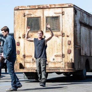 Kenny Johnson Instagram - For the fans : Time for our last dance !! After all we’ve been through !! It’s always  been my complete honor , and my pleasure !! I wanna thank everyone for all the love and support !! It’s purely all for you guys , and here we go for our last time together !! See you soon ❤️The fact that I’ve got to work with my daughter on 3 films , and here SWAT , is beyond a dream come true !! Thank you Jelli !  We get one more dance soon  @swatcbs