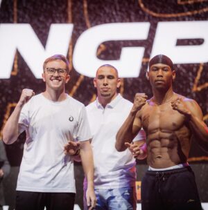 Kenny Ojuederie Instagram - Weigh in done ✅ @kingpynboxing Tune in tomorrow 22nd April at 7pm GMT for my fight. Link in bio for the PPV!!