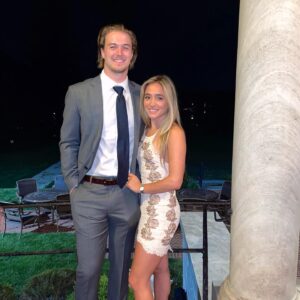 Kenny Pickett Instagram - HUGE congratulations to @amypaternoster on graduating from Princeton today!!! Most athletic and smartest…only thing I can hold onto is the height! 😂❤️