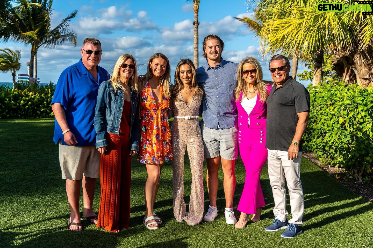 Kenny Pickett - 39.5K Likes - Once in a lifetime trip…Alright let’s go get married @amypaternoster !
@bahamarresorts
@grandhyattbahamar