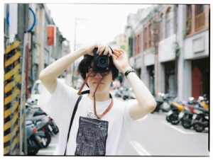 Kenta Kataoka Instagram - 「写真を撮りたい」という気持ちに駆られるのは、心の状態が良い時な気がしています。や、撮っていたら気持ちが上がってくるのかな。どうなんだろう。なんにせよ、写真を撮りたい。

Photo @sotarogoto