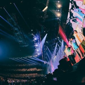 Kenta Kataoka Instagram - 2024.04.21
¨FLYDAY CIRCUS¨ TOUR FINAL DAY17
神奈川県 ぴあアリーナMM

ツアー完走。
好きな人と縁を組み合いながら音楽が続けられて幸せです。

ネタバレも解禁☺︎
最後まで楽しみを守ってくれたみんなに感謝です。

（どこかで盛大に感想会をやりたいですね）

Photo @sotarogoto 

#sumika
#FLYDAYCIRCUS
#フラサカ
#神奈川県
#横浜
#ぴあアリーナ