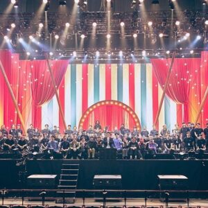 Kenta Kataoka Instagram - 2024.04.21
¨FLYDAY CIRCUS¨ TOUR FINAL DAY17
神奈川県 ぴあアリーナMM

ツアー完走。
好きな人と縁を組み合いながら音楽が続けられて幸せです。

ネタバレも解禁☺︎
最後まで楽しみを守ってくれたみんなに感謝です。

（どこかで盛大に感想会をやりたいですね）

Photo @sotarogoto 

#sumika
#FLYDAYCIRCUS
#フラサカ
#神奈川県
#横浜
#ぴあアリーナ