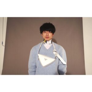 Kentaro Sakaguchi Instagram - プラダの撮影をしました☺︎

プラダ 2023春夏 Men's Show

6/19(日)日本時間21時からprada.comとPradaインスタグラムアカウントよりライブ配信

@Prada #PradaSS23

なので是非ー☺️