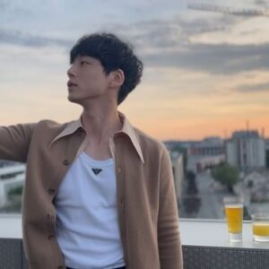 Kentaro Sakaguchi Instagram - @prada
#pradaSS24

📷🌇