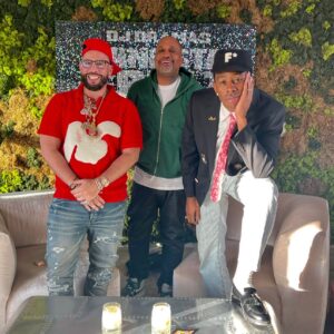 Kenya Barris Instagram - “DJ Drama’s Gangsta Grillz” Podcast

Featuring @feliciathegoat 

Executive Produced By: @kenyabarris 

Available Tomorrow Only On @audible‼️