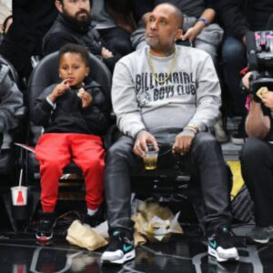 Kenya Barris Instagram - Happy Happy 7th Birthday to my BigGuy #Bronx aka #BubbaSparx aka #Bronxie!! I love you more than you will ever know Son.  Thank you for being my Clippers partner and for always being good for a joke.  Hope you enjoyed your day and can’t wait to see the man you continue to grow into!!!