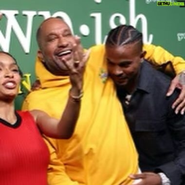 Kenya Barris - 7.6K Likes - Ughhh!!!!! From GROWNish to GROWN UP. I can’t believe another one of my greatest accomplishments has wrapped its final season. It’s bittersweet… as sad as I am to see it go, we have created a show that I am so very proud of and thats something I will cherish for the rest of my life. Congratulations and thank you to everyone who has been part of the Cal U family since Yaras first day of freshman year. I hope that this show continues to live in the hearts of all those who have watched, and inspires new viewers as this is not just a story of wildin’ at college, but all of life’s greatest lessons in growing up. #blessed #ish #dreamingawake #lookkidsitsdaddy #grownish