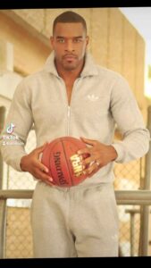 Actor Kenyon Glover HD Instagram Photos and Wallpapers July 2024