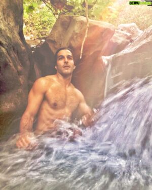 Keon Alexander Instagram - ‘what it feels like to have detoxed from Marco’⁣
⁣
OR⁣
⁣
‘announcing the launch of my new cologne: 
Eau de ThirstTrap’⁣
⁣
OR⁣
___________⁣
⁣
⁣
⁣
⁣
⁣
⁣
⁣
⁣

⁣
⁣

Photograph by Elizabeth Alderman