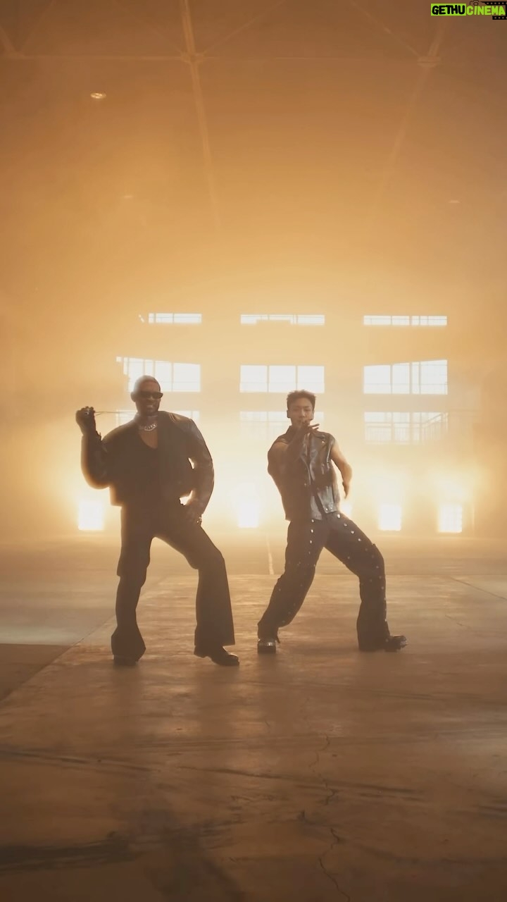 Keone Madrid - 117.6K Likes - Life has been wild lately and Iām super late to posting about this, but yea ā this is 1000% a work-bucket-list moment seeing Mr. Usher Raymond do my choreography. I mean, Usher dominated my CD sleeves, burned discs, songs I choreographed to, playlists, sessions, parties, etc, and basically shaped a big part of my love for music - āyeah man.ā Iām just super super grateful to JK, the team, and friggin @usher. And all the continued love, and covers that yāall have been sending over. Sigh š„¹ā¦ā¦ā¦ā¦ā¦.
#jungkook #usher #standingnexttoyou #choreography