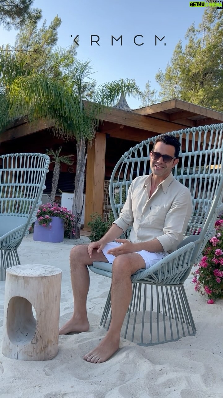Keremcem - 3 Likes - K R M C M 6
Çok yakında sizlerle...
#Keremcem #KRMCM #6 #SenEksik