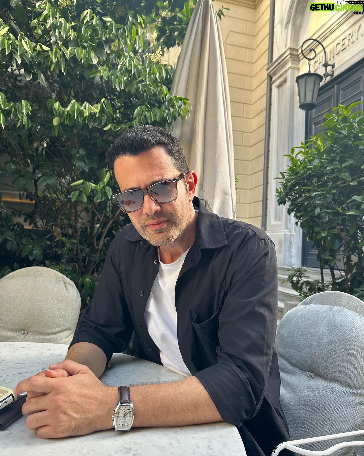 Keremcem - 3 Likes - Yaz sezonunu şehirde açanlar el kaldırsın :)