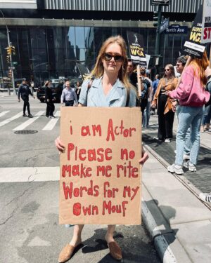 Kerry Bishé Instagram - #WGAstrong #WGAstrike punch-up on the sign by my comedy writer friend @nickkocher