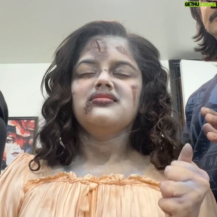 Ketaki Kulkarni - 9.5K Likes - A year to the most beautiful memory of my life.
1920 gets an year old today! 🥺🤍
@krishnavbhatt @vikrampbhatt @maheshfilm