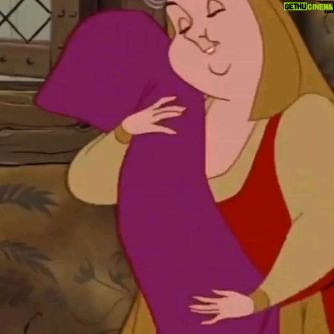 Keunam - 22.6K Likes - Menciona a esa amiga con la que te llevas así :🤭✨⤵️
#disneyiberico #disneyibérico #keunam #humor #comedia #parodia #doblaje #hadas #amiga #toxica #latoxica #dinsey