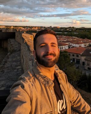 Keunam Instagram - Aprovechando que el Duero pasa por #Zamora...⛪