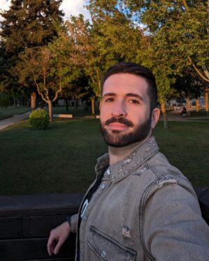 Keunam Instagram - Aprovechando que el Duero pasa por #Zamora...⛪