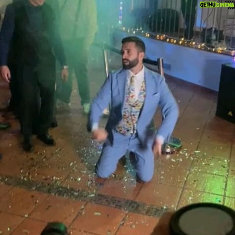 Keunam - 3K Likes - ¡VIVAN LOS NOVIOS! 😻💍
#jujaboda #boda