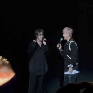 Keung To Instagram - 今天 
兩個夢想都達成了
一個是開演唱會
另一個
是跟你同台表演

謝謝你教會了我
＂堅持比努力更可怕＂

@showlo 

#waves