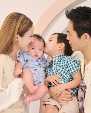 Kevin Cheng Instagram - Dear Carlos, Happy 100 Days! ❤️🐻🎈 
We hope one day you can read this and know, 
that since the day you came home from the hospital and met your two older brothers for the first time, 
we already felt what a huge blessing you were to our family.
We love your gentle manner and kind spirit, your curiosity for the world and happy personality. 
Our hope is to provide a safe, healthy, encouraging and supportive upbringing for you ❤️
Once again, we love you and Happy 100 days!