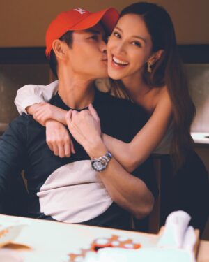 Kevin Cheng Instagram - 咁就五年啦❤️😌 
Happy 5th Anniversary to us! 

#812 #SushiTokami #OMAKASE #michelin 
@sushitokami.