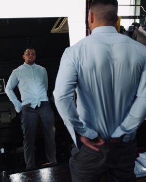 Kevin Lerena Instagram - Let your attire speak volumes 📣 A well-tailored suit is to women what lingerie is to men ! Big day today the HWB Durban July 🏇 Dressed by the best @frankbespoke
