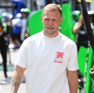 Kevin Magnussen Instagram - Back in those twisty streets again 🇲🇨 #HaasF1 #MonacoGP