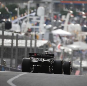 Kevin Magnussen Instagram - Back in those twisty streets again 🇲🇨 #HaasF1 #MonacoGP