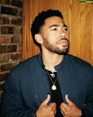 Kevin Miles Instagram - Livin Light