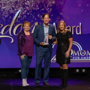 Kevin Sorbo Instagram - Day 1️⃣: Last night we were honored to give three Champion of Freedom Awards to three incredible men.
Jim Caviezel, Ben Carson and Kevin Sorbo. 
It was the kickoff to a wonderful 3-day celebration.
#dallas #texas #mfa20
