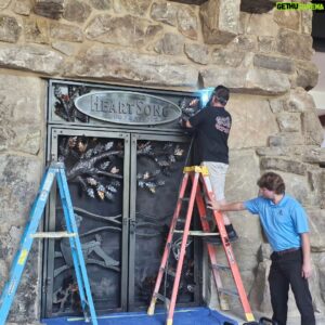 Kevin Stones Instagram - Installation at Heart Song Resort
@dollywood