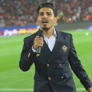 Keyvan Ansari Instagram - به امید خدا و تلاش بچه های تیم ،کادر فنی و حمایت همه هواداران پرسپولیس کبیر برای بار پنجم قهرمان میشه و نشون میده که همیشه سرور زرد و آبی هستش💪

اگه موافقین یه آهنگ سوزشی بخونیم که زرد،آبی بیشتر بسوزن ؟؟؟؟بخونیم؟؟

پ ن: شعارهای سوزشی رو کامنت بزارید تا تو کار جدید استفاده کنیم و کلی حال کنیم از این که پرسپولیسی هستیم❤️💪

#کیوان_انصاری #پرسپولیس #پرسپولیس_زیباترین_عشق_جهان🔴 #این_قرمزه_منه_دوسش_دارم_خیلی_زیاد_قهرمانی_بهش_میاد #قرمزته❤ #پرسپولیس_قهرمان #گلات_قهرمانی #قهرمان #پرسپولیس_کبیر #keyvanansari #perspolis #perspolisghahreman