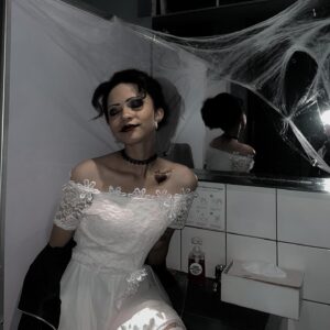 Kezia Caroline Instagram - plot twist : not a costume.