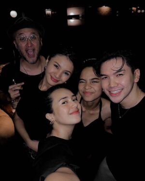 Kezia Caroline Instagram - what an amazing opportunity with this team🌃🤍✨ #screenplayproductions