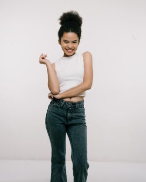 Kezia Caroline Instagram - Now Representing KEZIA.

#shinestar #shineartists
