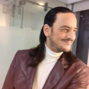 Khaled Abol Naga Instagram - Funny how our hair affects our morale, long hair definitely made me less spontaneous, at least my relationship with long hair in a city life so far... Im sure it's different if I was living in a beach town or resort.
Loosing my long hair soon! It was a pain to keep but will be missed too.