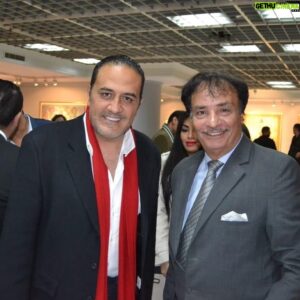 Khaled Sarhan Instagram - صورة مع الاستاذ حمدي الوزير، لو ملاحظ هتلاقيني سايب مسافة بيني وبينه.