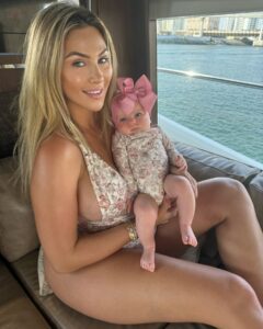 Actress Khloë Terae HD Instagram Photos and Wallpapers August 2024