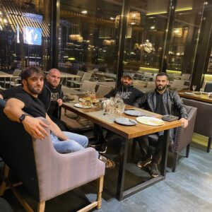 Khusein Khaliev Instagram - Тёплый приём братьев в ресторане Dendrarium