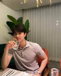 Ki Do-hun Most Liked Photos and Posts
