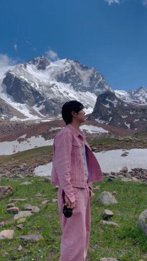 Ki Su Instagram - Kazakhstan is a great country. My heart is filled with emotions 
#shymbulak #shymbulakmountainresort 
#kazakhstan #almaty #카자흐스탄 #침볼락 #알마티