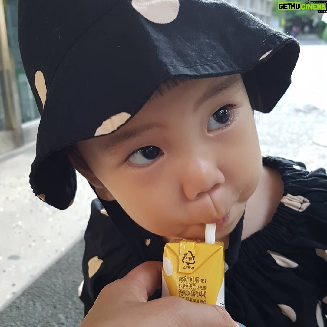 Ki Tae-young - 18.8K Likes - 아~맛나♡