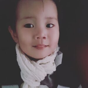 Ki Tae-young Instagram - 최고의 밀당녀~ 아후 이 개구쟁이 ♡♡♡
#lohee #kitaeyoung #로희 #기태영 #유진