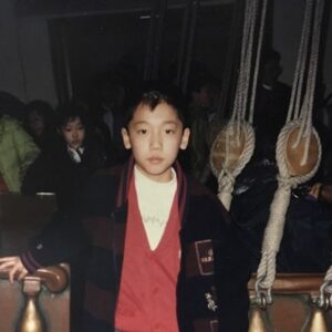 Ki Tae-young Instagram - 초등생 기태영... 사진보다 제 얼굴에서 로희가 마니보여서 올려봅니다...^^
#기태영 #로희 #lohee #kitaeyoung #추억